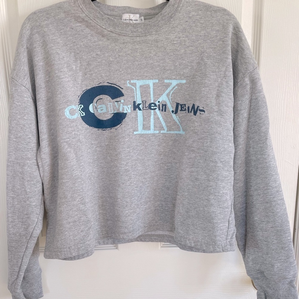 Authentic 2000s Calvin Klein Sweatshirt